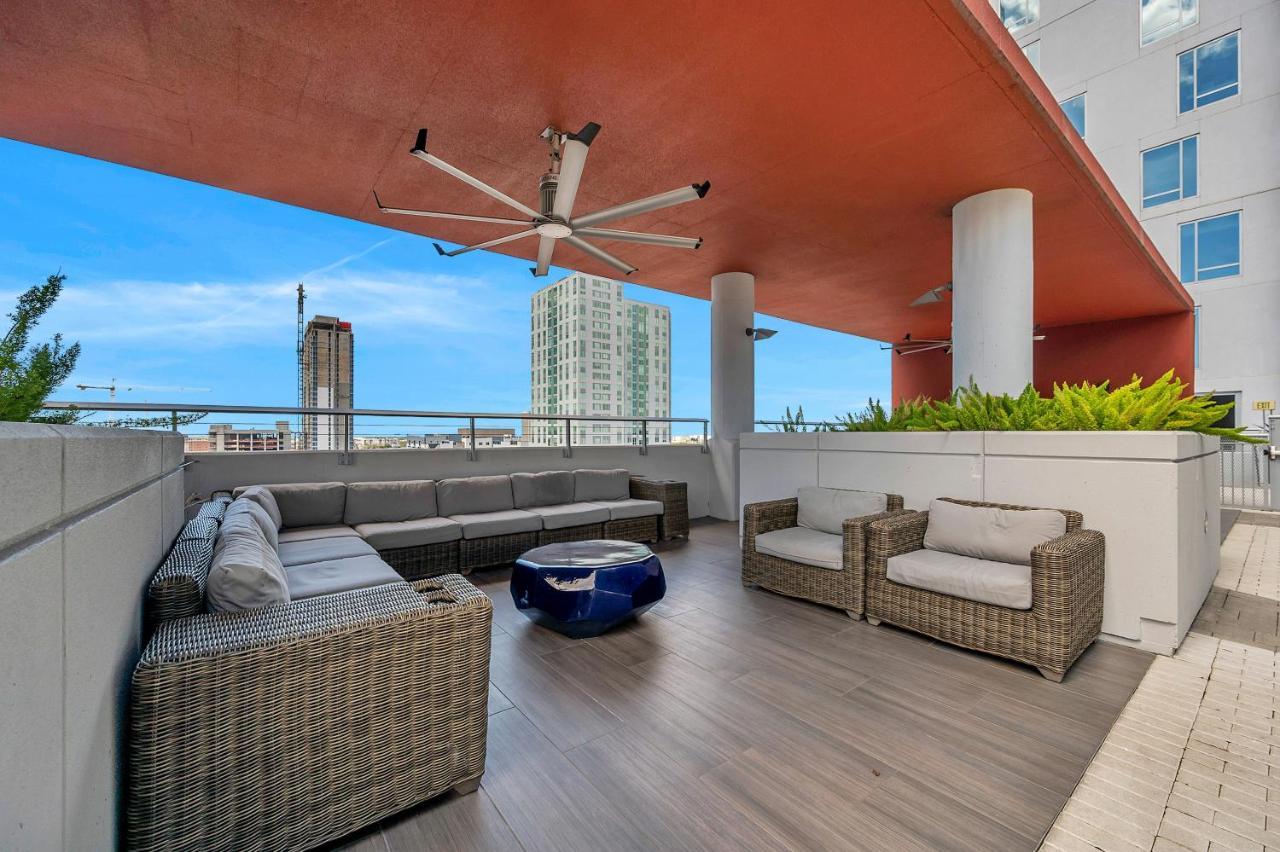 Luxury 1 Bedroom With Den Downtown Tampa Apt - City Views, Rooftop Pool, Workspace ภายนอก รูปภาพ