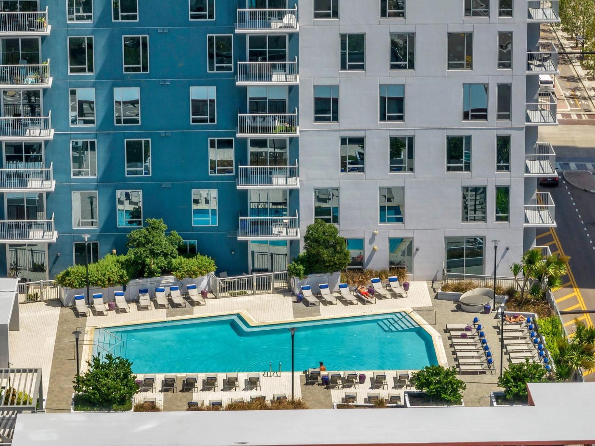 Luxury 1 Bedroom With Den Downtown Tampa Apt - City Views, Rooftop Pool, Workspace ภายนอก รูปภาพ