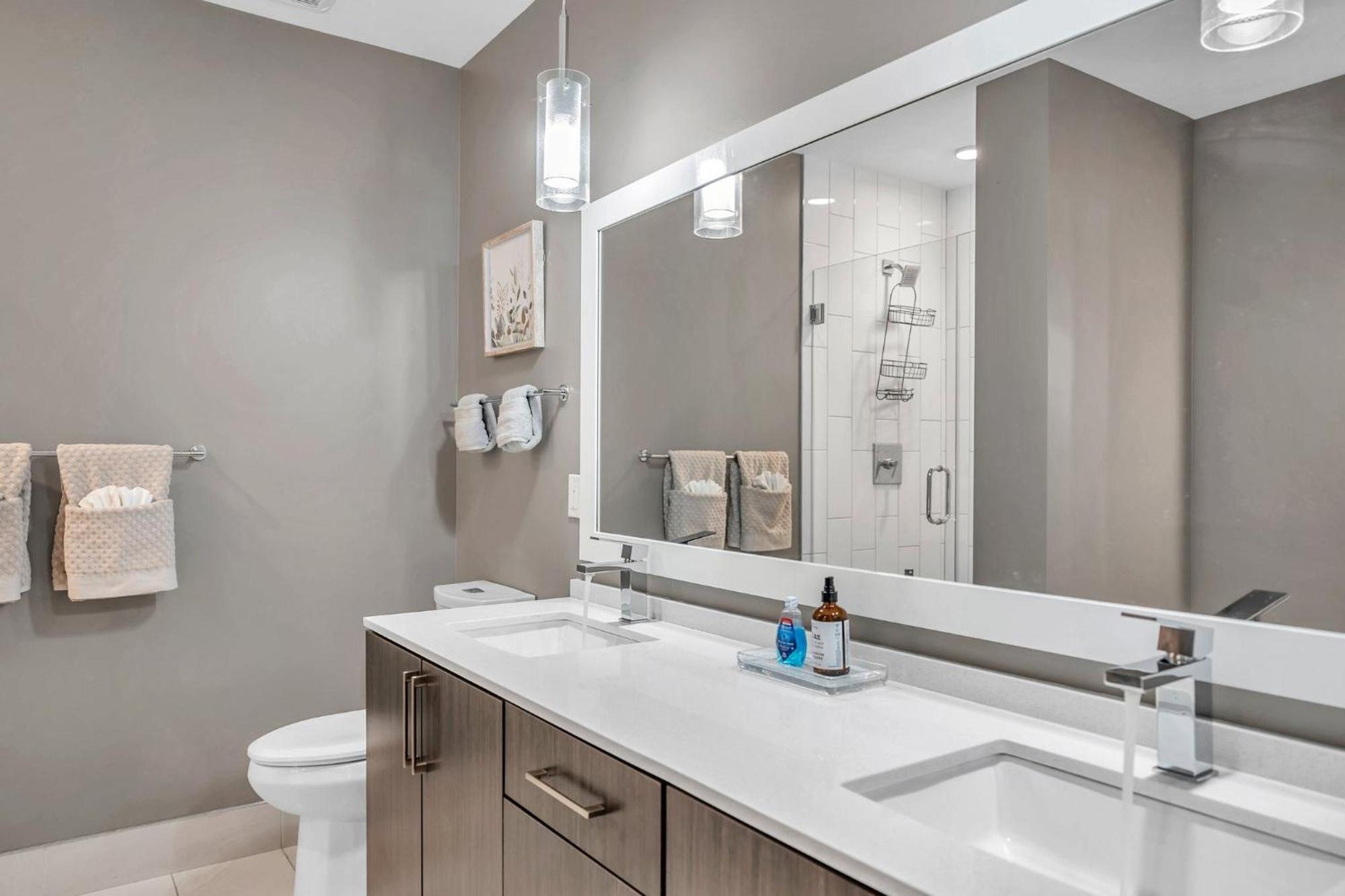 Luxury 1 Bedroom With Den Downtown Tampa Apt - City Views, Rooftop Pool, Workspace ภายนอก รูปภาพ