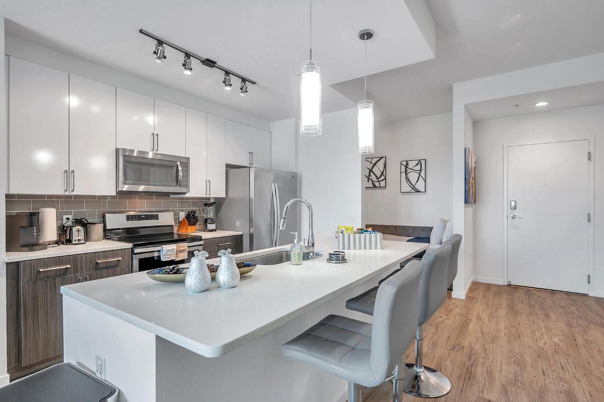 Luxury 1 Bedroom With Den Downtown Tampa Apt - City Views, Rooftop Pool, Workspace ภายนอก รูปภาพ