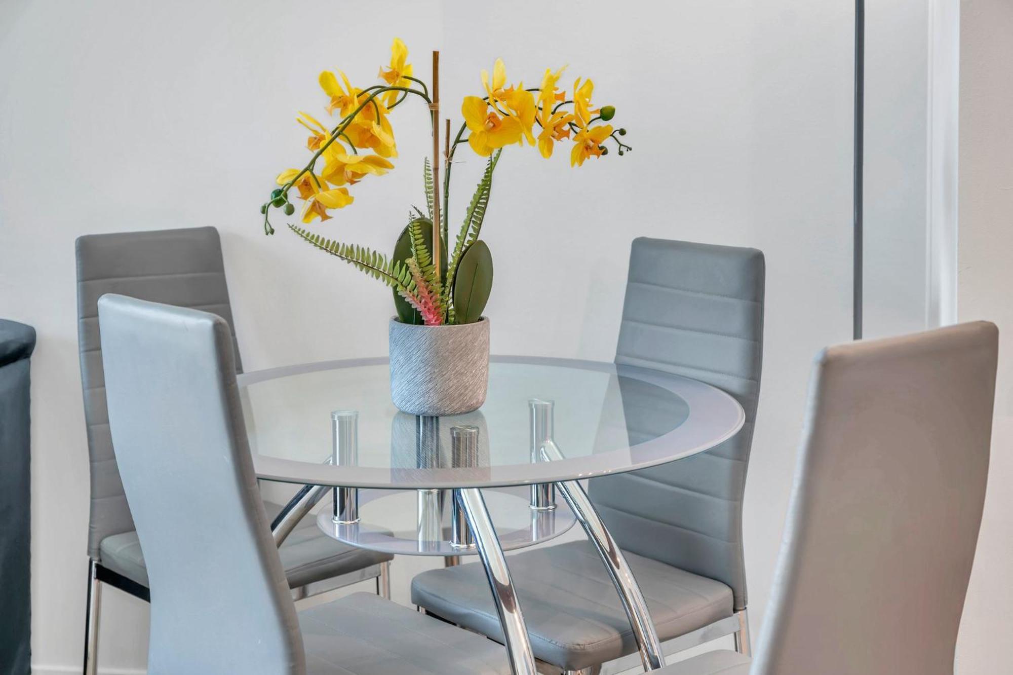 Luxury 1 Bedroom With Den Downtown Tampa Apt - City Views, Rooftop Pool, Workspace ภายนอก รูปภาพ