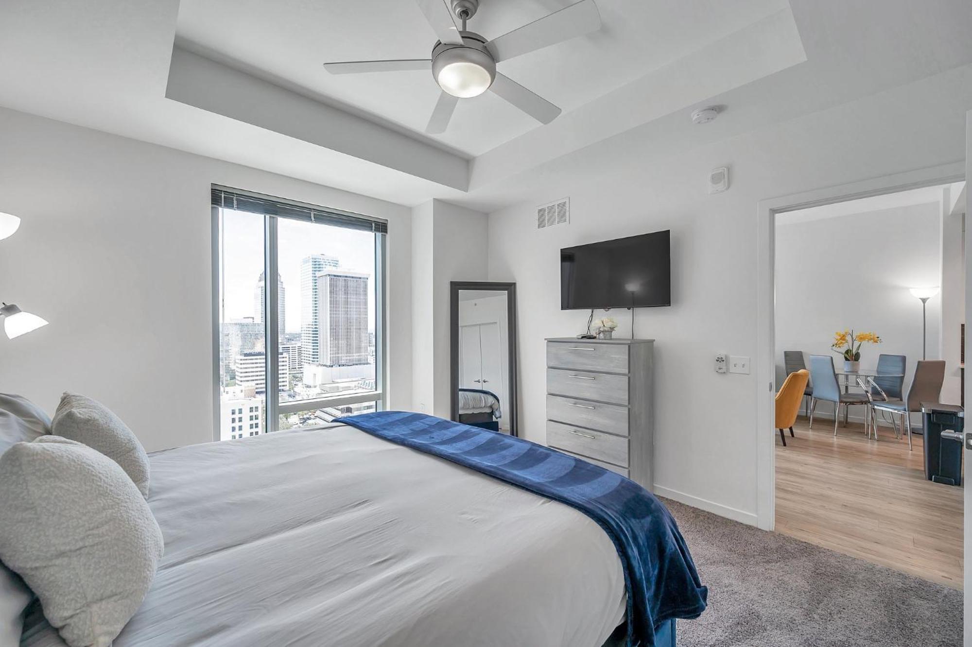 Luxury 1 Bedroom With Den Downtown Tampa Apt - City Views, Rooftop Pool, Workspace ภายนอก รูปภาพ